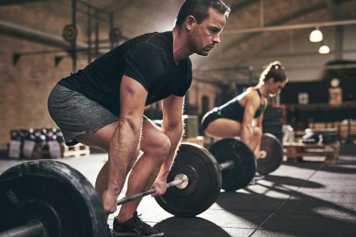 عضله سازی در ورزش چگونه رخ می دهد؟